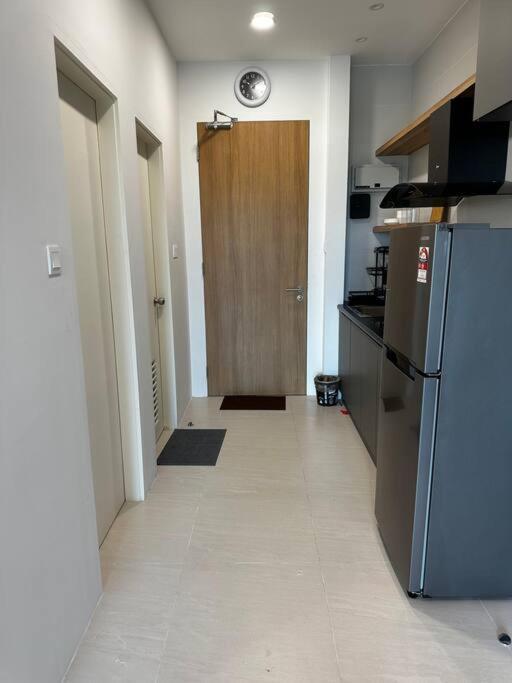A.R Homestay Riverine Condominium Kuching Exteriör bild